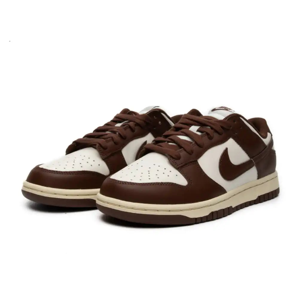 Tênis Dunk Low - Marrom/Branco "Cacao Wow"