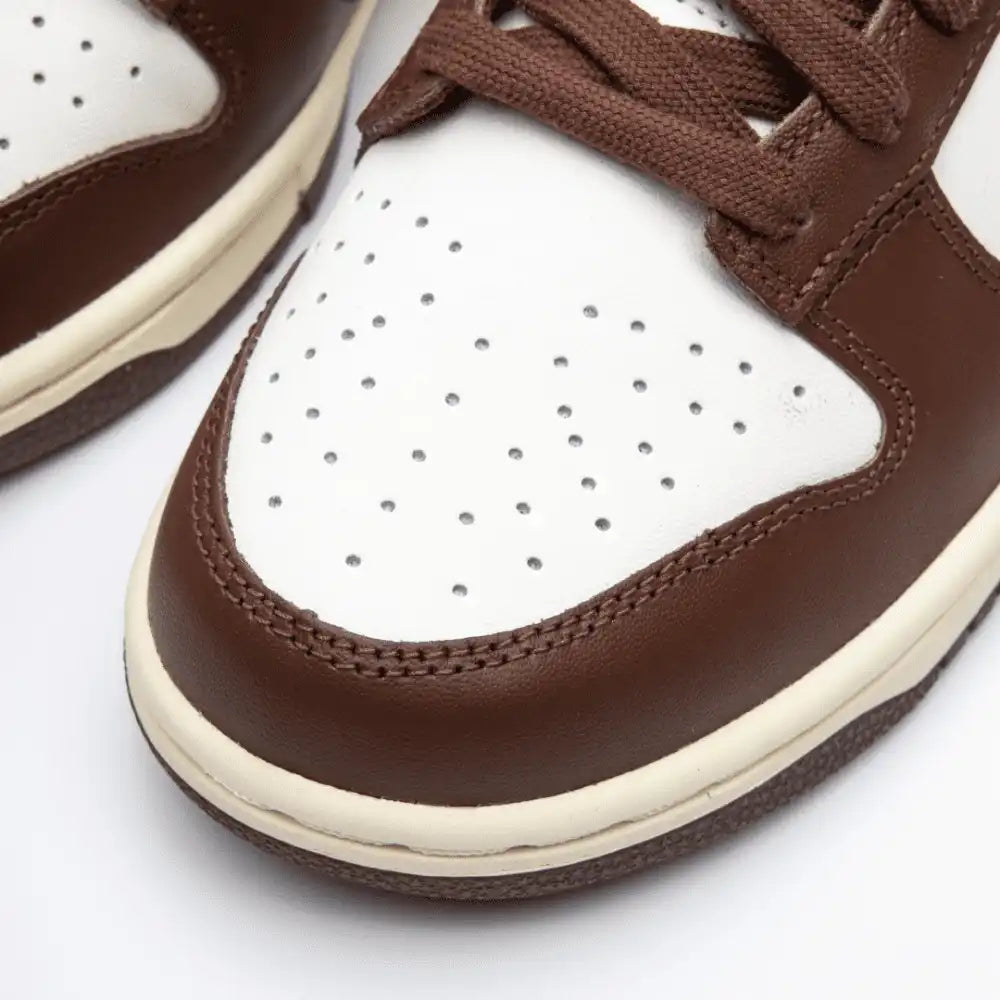 Tênis Dunk Low - Marrom/Branco "Cacao Wow"