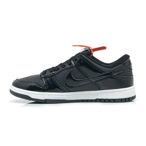 Tênis Dunk Low - Preto Verniz