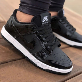 Tênis Dunk Low - Preto Verniz